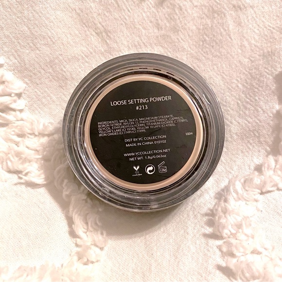 FREE with bundle of 2+ clothing items - Picture 1 of 2